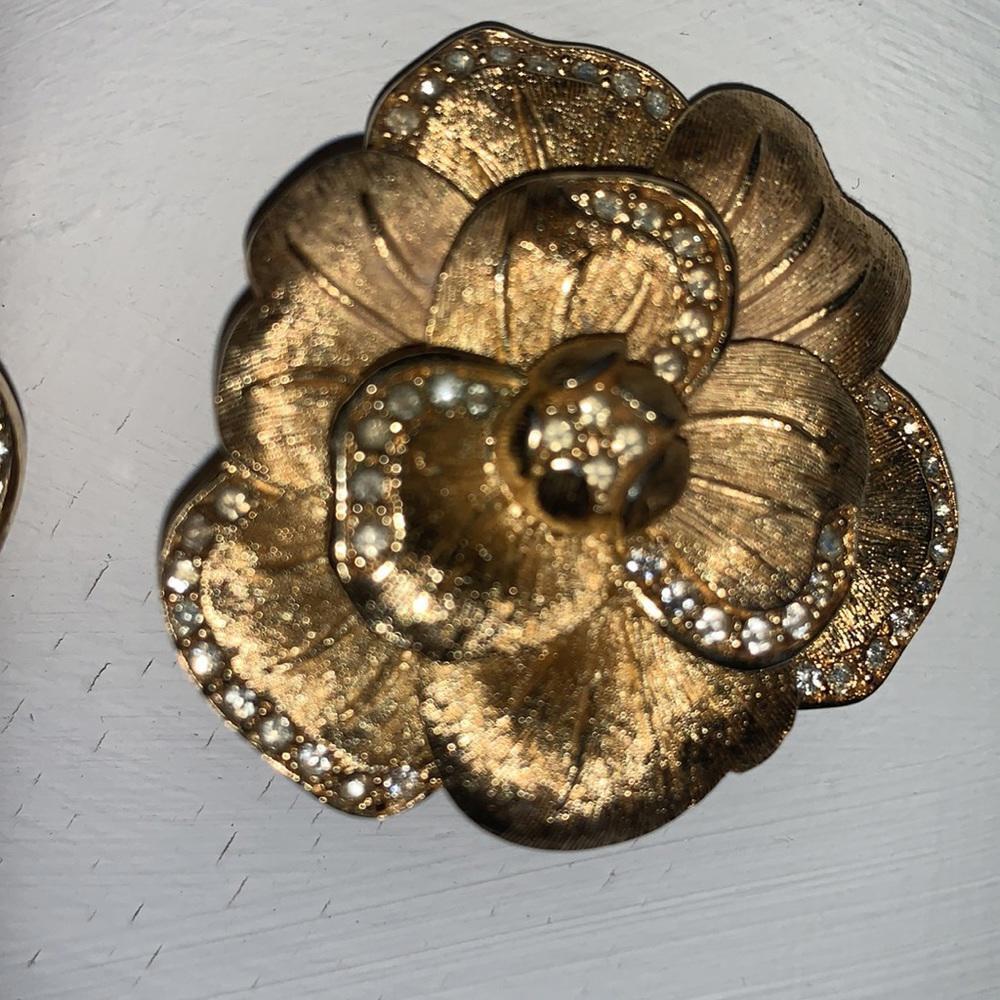 Vintage Christian Dior Large Crystal Rose Flower Large Clip on Earrings - Picture 11 of 12
